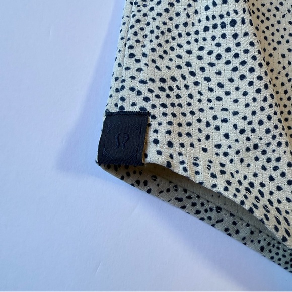 Lululemon Airing Easy Short Sleeve Buttondown
Spirited Silverstone True Navy L - Picture 8 of 9